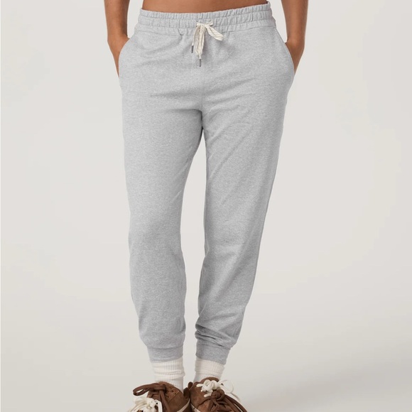 Vuori Pants - Vuori DreamKnit Performance Jogger